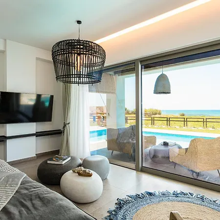 Feyre Boutique Mansion Villa *